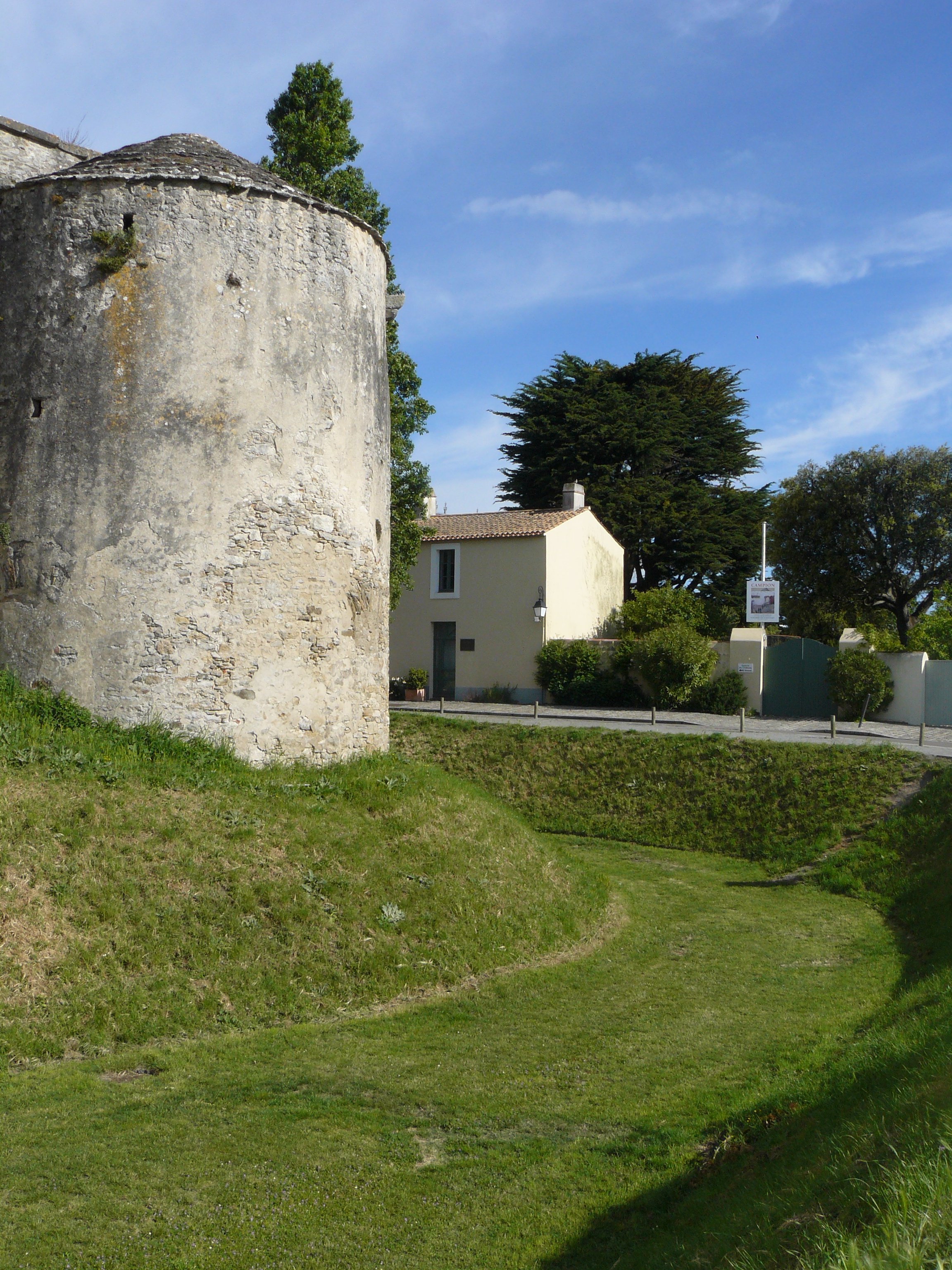 les douves les douves